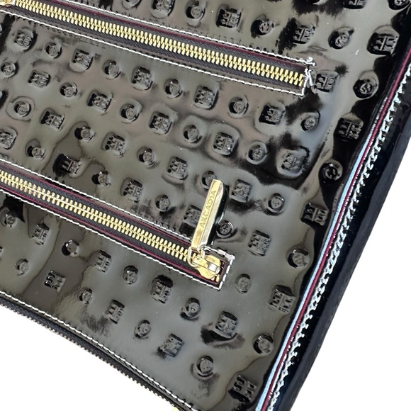 ARCADIA Crossbody Purse & Wallet Set Textured Design Black Patent Leather - Picture 3 of 16